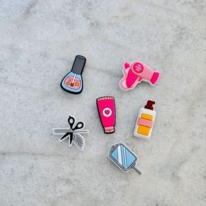 Hair nails croc charm set